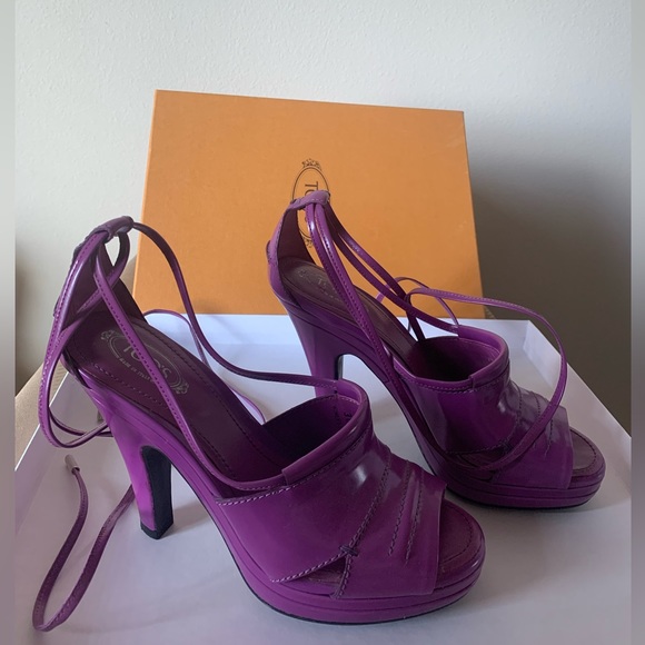 TOD’s purple pumps with wrap around straps. Size 36.5 Made in Italy - Picture 10 of 13